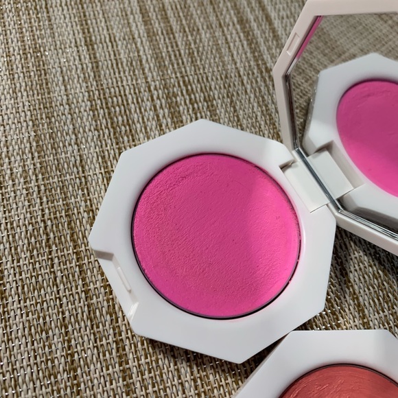 FENTY BEAUTY CHEEKS OUT BLUSHES - Picture 5 of 5